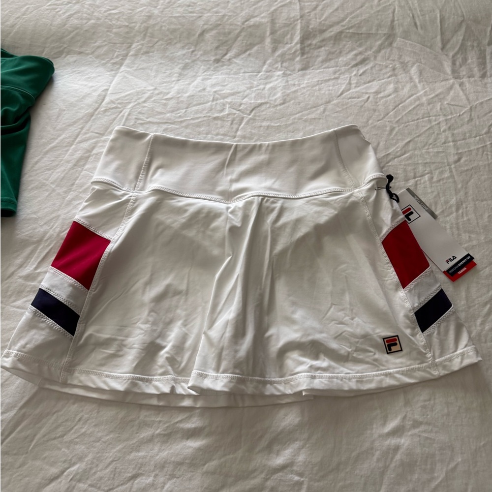 Fila essentials flirty active skort- medium- nwt